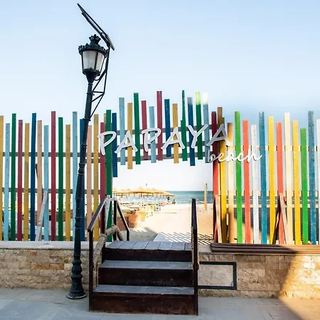 Apartament Lovely Quiet Apartment Beachfront With Sea View Next To Papaya Năvodari